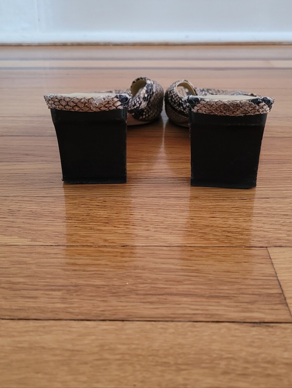 AEYDE SNAKE PRINT LEATHER SQUARE TOE BLOCK HEEL MULES MADE IN ITALY - Picture 7 of 8
